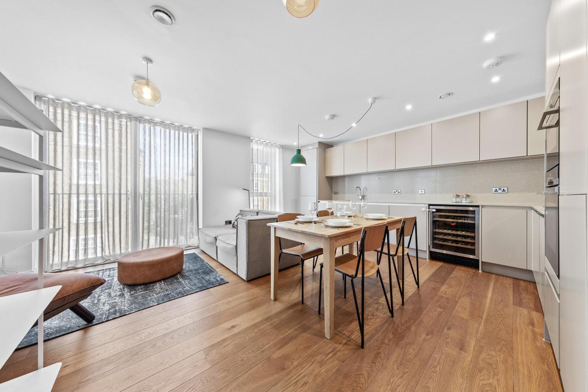 Sercasa - Regent's Park Apartament